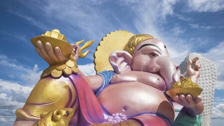 à¸ºBeautiful ganesha statue.