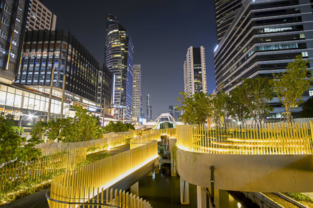 Chong Nonsi Canal Park, Public green space in business district area of Bangkok.の写真素材