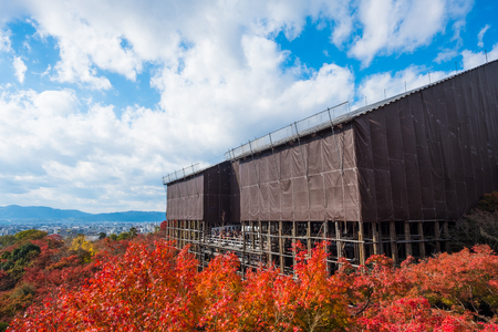 Kyoto Japan - Nov 24, 2017  Kiyomizudera temple is under maintainance only outside of building but still welcome tourists for sightseeingのeditorial素材