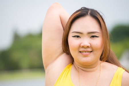 Asian fat woman\'s clean armpit