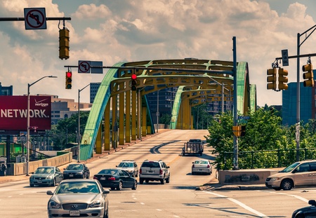 Chaotic intersection and large bridge in the inner city of Baltimore, Maryland.のeditorial素材