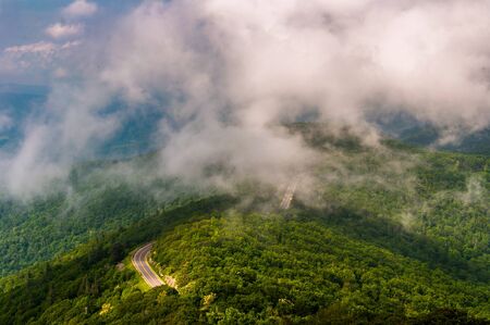 Fog and low clouds over Skyline Drive, seen from Little Stony Man Cliffs in Shenandoah National Park, Virginia.の写真素材