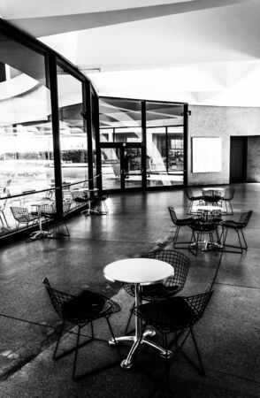 Tables and chairs in the Hirshhorn Museum, Washington, DC.のeditorial素材