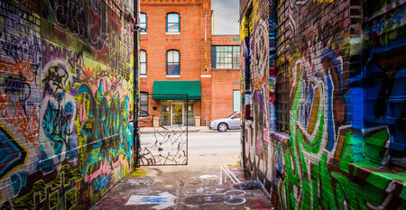 Graffiti Alley and Howard Street in Baltimore, Maryland.のeditorial素材