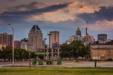 The Baltimore skyline, seen from near Old Town Mall.のeditorial素材