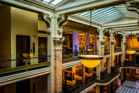 The interior of the Lunder Conservation Center at the Smithsonian American Art Museum, in Washington, DC.のeditorial素材