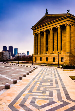 The Art Museum and skyline in Philadelphia, Pennsylvania.のeditorial素材
