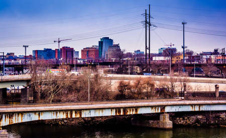 View of bridges over the Schuylkill River and West Philadelphia, Pennsylvania.のeditorial素材