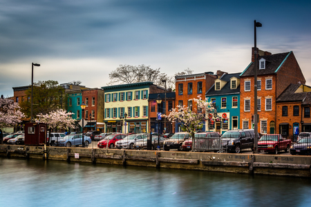 Colorful shops and buildings in Fells Point, Baltimore, Maryland.のeditorial素材