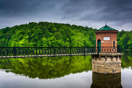 Storm clouds over Lake Antietam, near Reading, Pennsylvania.の写真素材