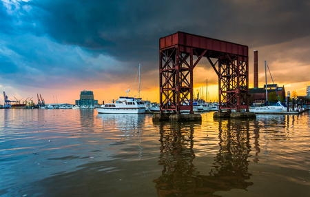 Sunset on the waterfront in Canton, Baltimore, Maryland.の写真素材