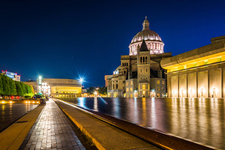 The First Church of Christ, Scientist at Christian Science Plaza at night in Boston, Massachusetts.の写真素材
