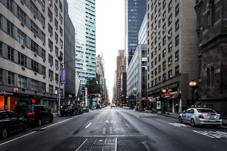 Park Avenue in Midtown Manhattan, New York.のeditorial素材