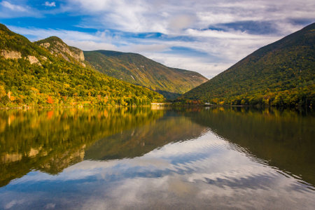 Early fall reflections at  Echo Lake, in Franconia Notch State Park, New Hampshire.の写真素材