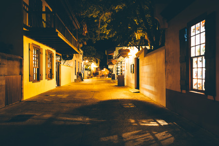 Saint George Street at night in St. Augustine.のeditorial素材