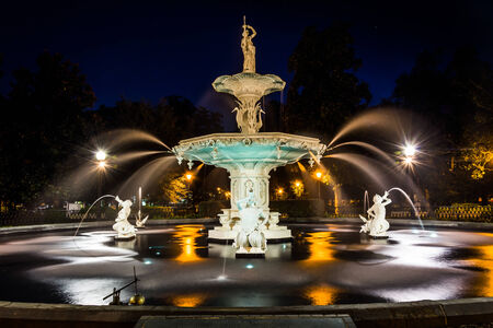 Fountain at Forsyth Park at night, in Savannah, Georgia.の写真素材