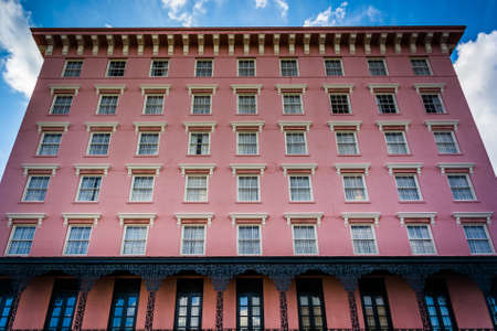 Historic pink building in Charleston, South Carolina.の写真素材