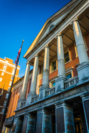 The York County Courthouse in downtown York, Pennsylvania.のeditorial素材