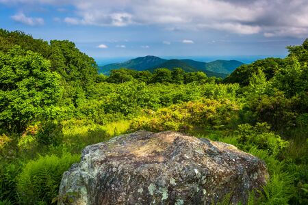 Boulder and view from Thoroughfare Overlook, in Shenandoah National Park, Virginia.の写真素材