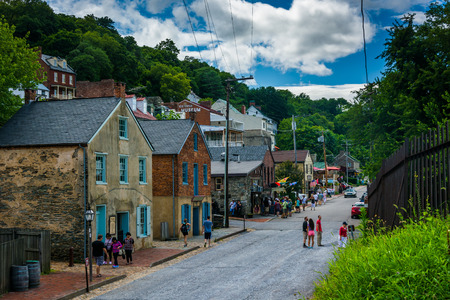 Historic buildings along Potomac Street in Harpers Ferry, West Virginia.のeditorial素材