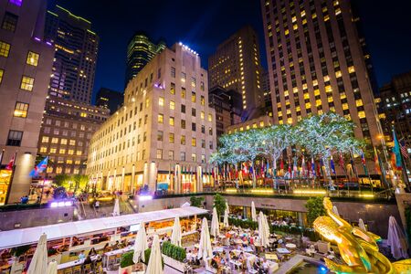 Buildings at Rockefeller Center at night, in Midtown Manhattan, New York.のeditorial素材