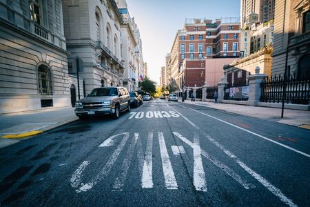 103rd Street in Harlem, Manhattan, New York.のeditorial素材