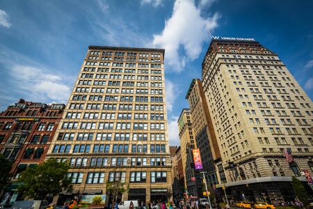 Buildings at Union Square, in Manhattan, New York.のeditorial素材