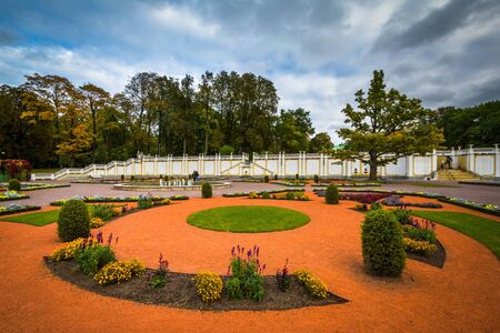 Gardens outside Kadriorg Palace, at Kadrioru Park, in Tallinn, Estonia.のeditorial素材