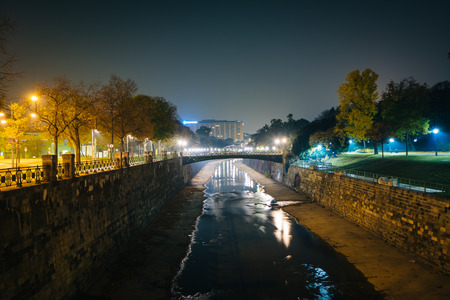 Wienfluss at night, at Stadtpark, in Vienna, Austria.の写真素材