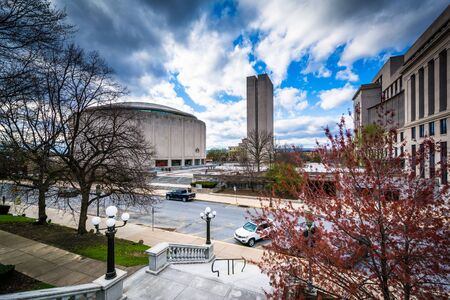 View of buildings at the Pennsylvania State Capitol Complex, in Harrisburg, Pennsylvania.の写真素材