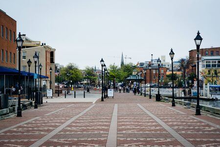 Pier and buildings in Fells Point, Baltimore, Maryland.のeditorial素材
