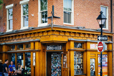 Bar in Fells Point, Baltimore, Maryland.のeditorial素材