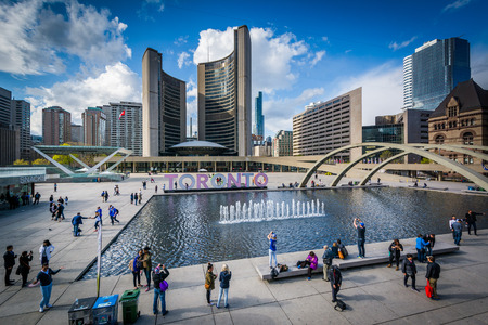 View of Nathan Phillips Square, in downtown Toronto, Ontario.のeditorial素材