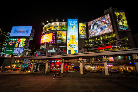 Yonge-Dundas Square at night, in downtown Toronto, Ontario.のeditorial素材