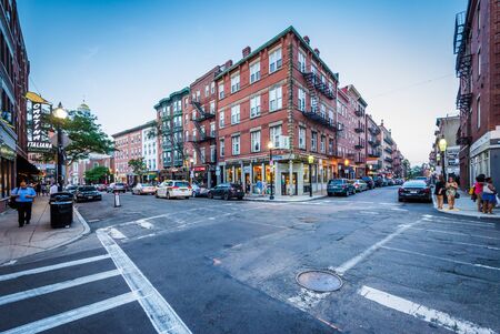 The intersection of Hanover Street and Fleet Street in the North End of Boston, Massachusetts.のeditorial素材