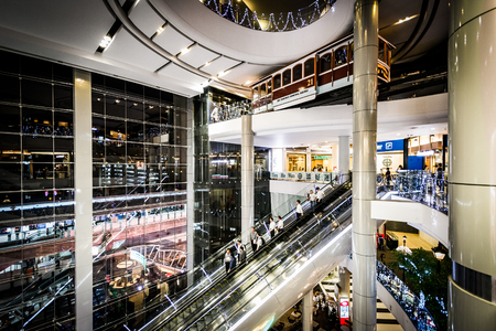 The interior of the Terminal 21 Mall,  in Bangkok, Thailand.のeditorial素材