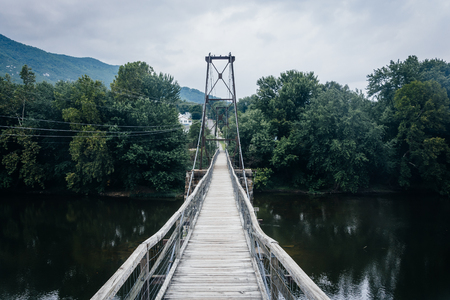 Swinging bridge in Buchanan, Virginia.の写真素材