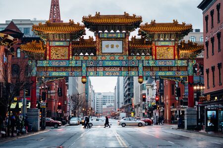 H Street and the Friendship Arch, in Chinatown, Washington, DC.のeditorial素材