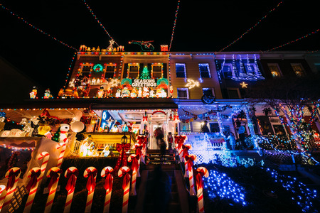 The Miracle on 34th Street Christmas lights at night, in Hampden, Baltimore, Maryland.のeditorial素材