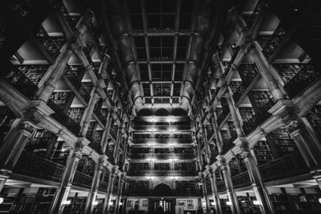 The interior of the Peabody Library in Mount Vernon, Baltimore, Maryland.のeditorial素材
