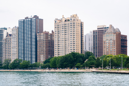 Lake Michigan and buildings in Chicago, Illinoisのeditorial素材