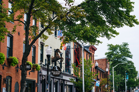 Cross Street in Federal Hill, Baltimore, Marylandのeditorial素材