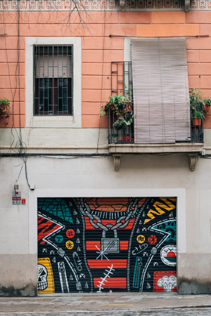 Mural in the Gothic Quarter, Barcelona, Spainの写真素材