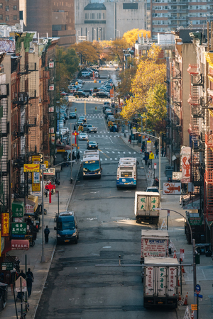 Autumn view of a street in Chinatown, from the Manhattan Bridge in New York Cityのeditorial素材