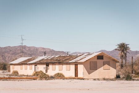 An abandoned building in Desert Center, Californiaの写真素材