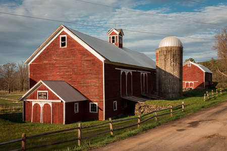 A barn with a silo, Catskill Mountains, New Yorkの写真素材