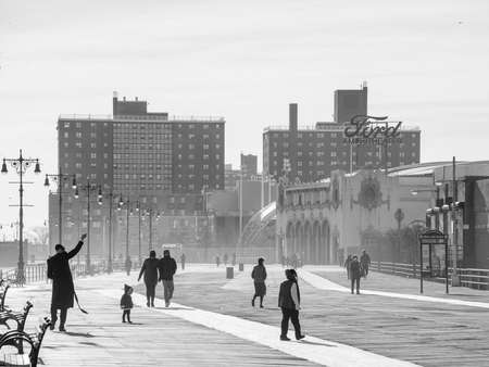 People on the boardwalk in Coney Island, Brooklyn, New York Cityのeditorial素材