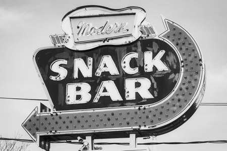Modern Snack Bar sign, in Aquebogue, Long Island, New Yorkのeditorial素材