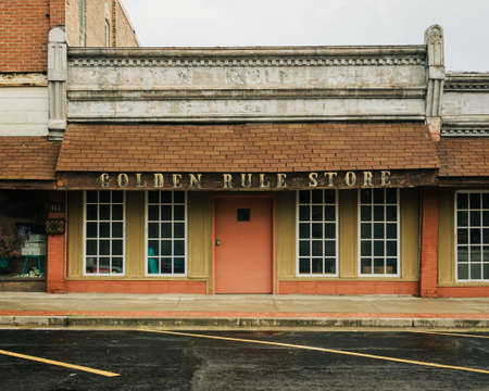 Golden Rule Store, on Route 66 in Galena, Kansasの写真素材