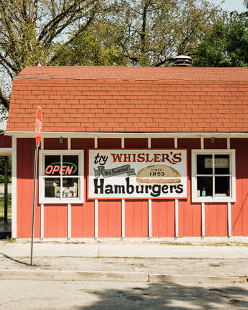Whislers Hamburgers, in Carthage, Missouriの写真素材